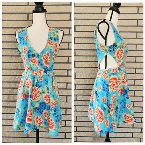 Ekklesia Floral Dress Size Large